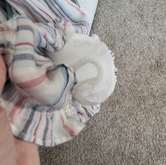 American Eagle romper neck ruffle S - Picture 6 of 6